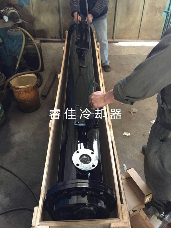 空壓機水冷卻器.jpg